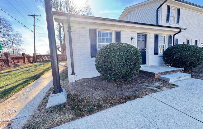 Oakwood Villa Apartments