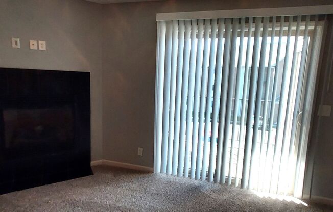 2 beds, 2 baths, 1,142 sqft, $1,360, Unit 31-202