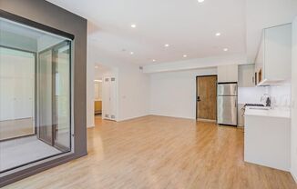 2 beds, 2 baths, 1,084 sqft, $3,875, Unit 315