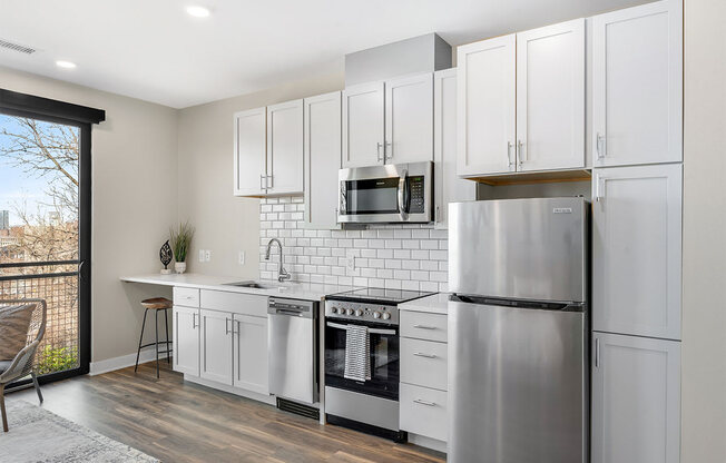 waterford bluffs apartments kitchen