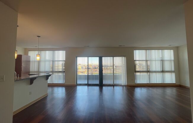 2 beds, 2.5 baths, 1,580 sqft, $3,350, Unit 410