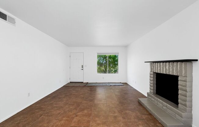 Well-Maintained 3-Bedroom Home Close to Shopping, Dining & Freeways!