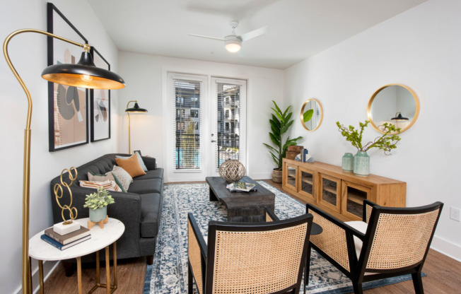 Model Living Room 02