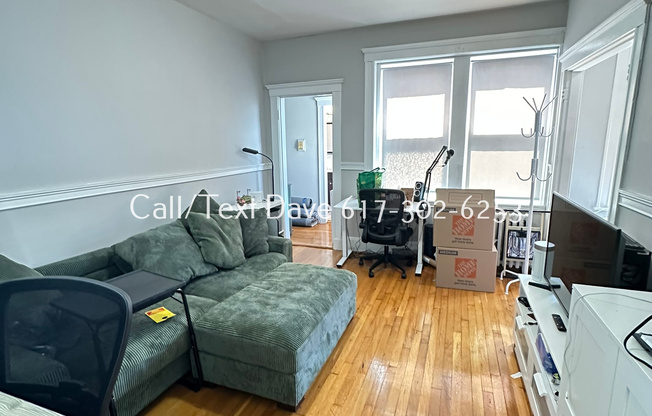 63 Woodstock Ave