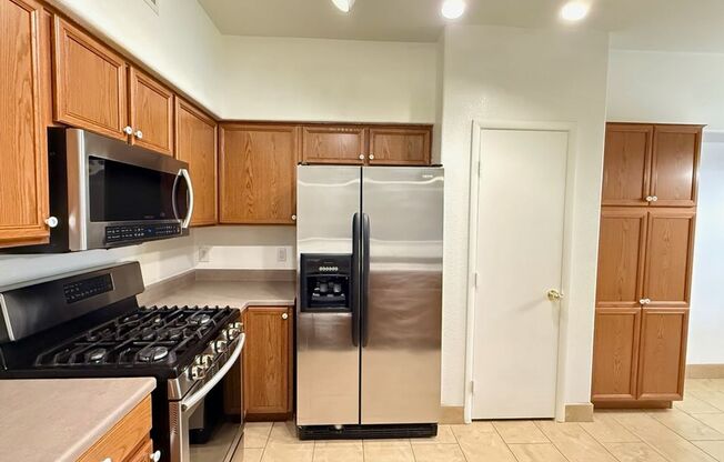 3 beds, 2 baths, $1,500, Unit UNIT 1179
