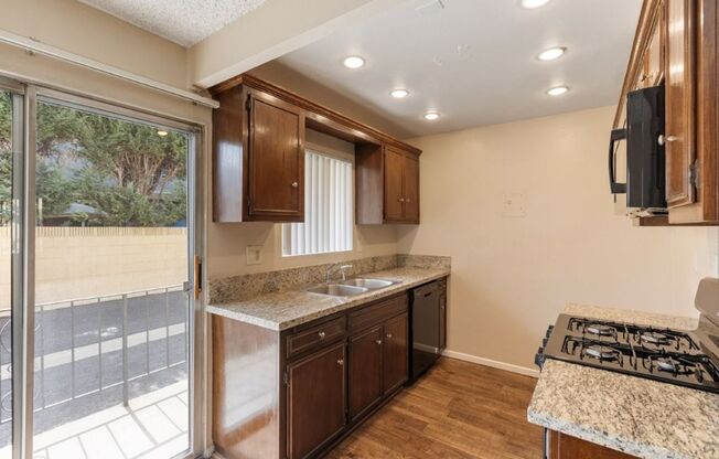 Immaculate Downey 2 Bedroom / 2 Bath