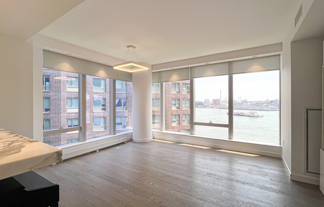 2 beds, 2 baths, 1,123 sqft, $7,300, Unit 9E