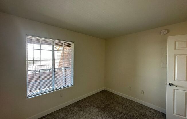 2 beds, 2 baths, $1,375, Unit # 1225