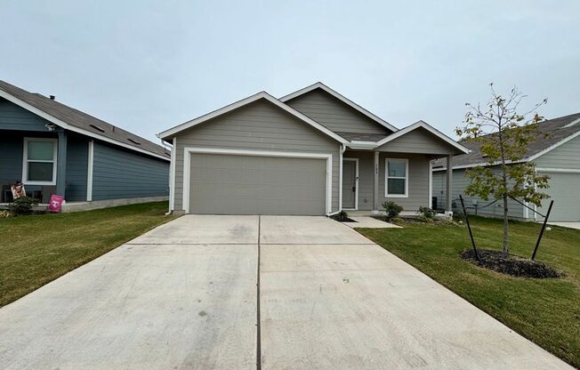 Great home available in Firefly Pointe subdivision!