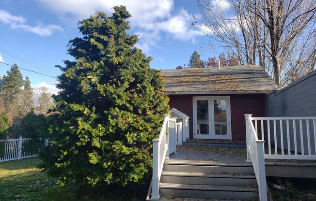 Charming South Hill Bungalow