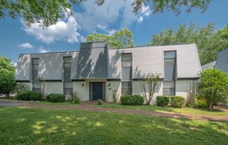 126 Walton Ferry Road (Walton Place)