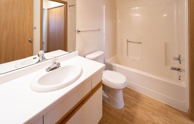 1 bed, 1 bath, 711 sqft, $1,025, Unit 3720303