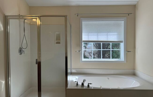 3 Bedroom Townhome in Wakefield