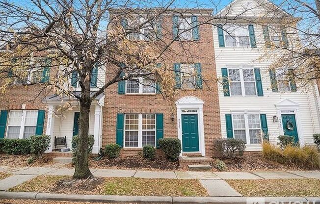 Well Maintained townhome in Charlotte