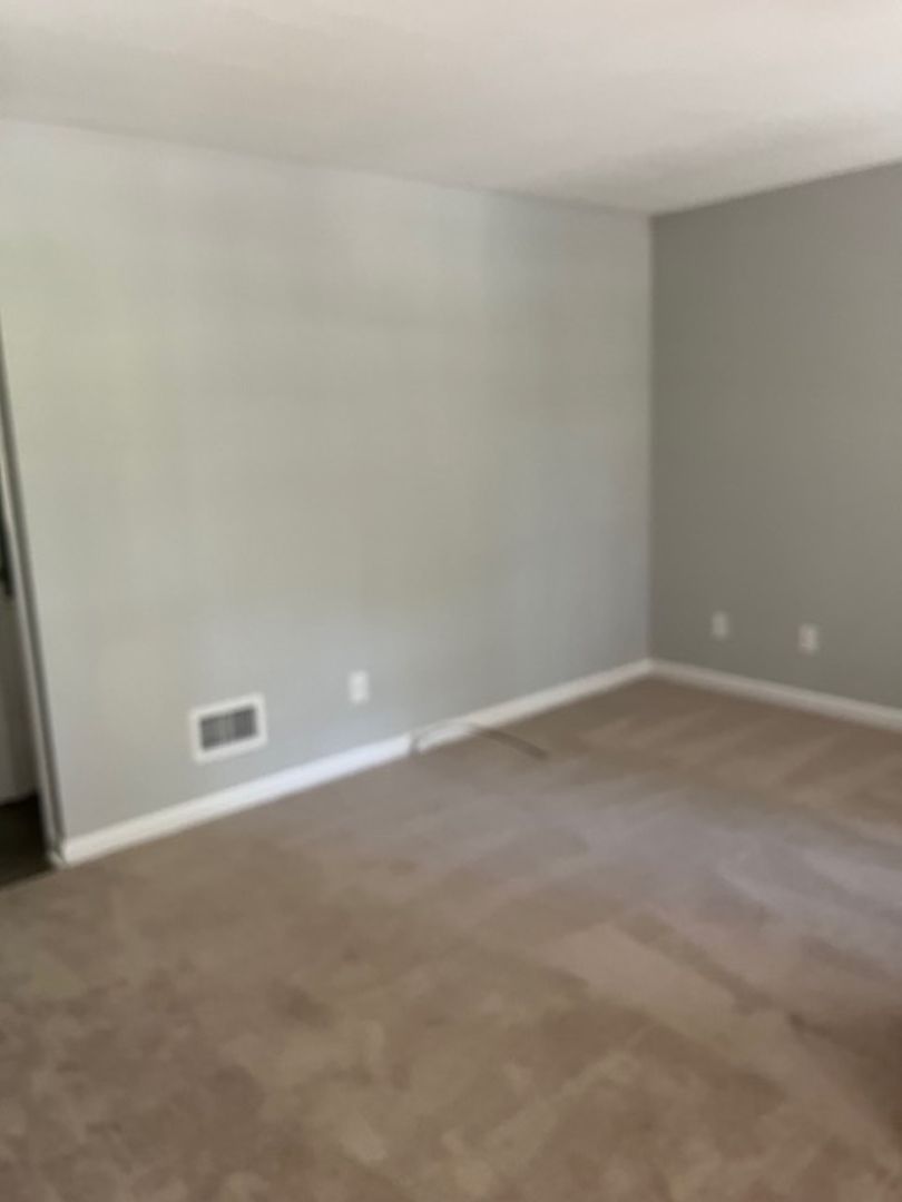 105 East Circle Drive Triplex