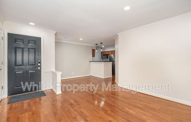 2516 Cranbrook Lane #7