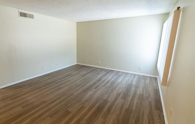 1 bed, 1 bath, 550 sqft, $1,798, Unit 116