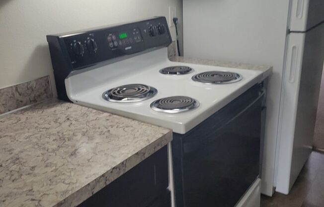 ARBORCREST APARTMENTS