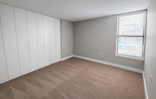 2 beds, 1 bath, 760 sqft, $1,575, Unit 1-0404