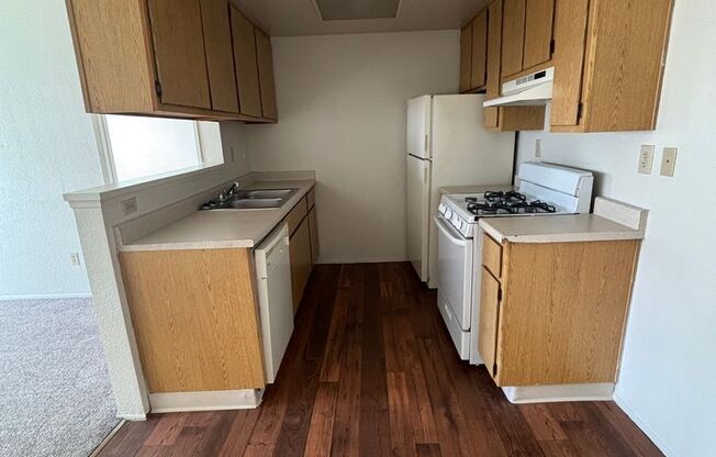 1 bed, 1 bath, 660 sqft, $1,800, Unit 64