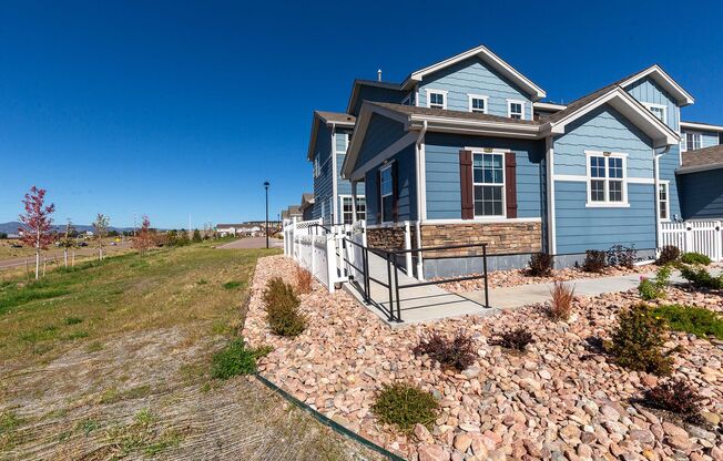 Townhouse For Rent - Wolf Ranch