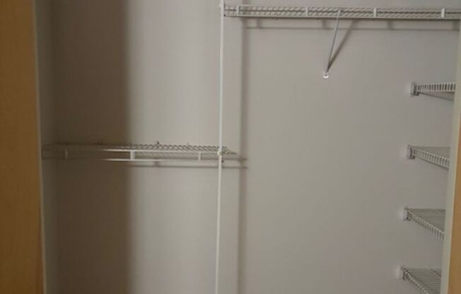 1 bed, 1 bath, 630 sqft, $1,249, Unit 524