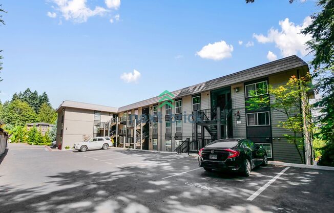 Charming 2 Beds and 1 Bath Condo Available for Rent!