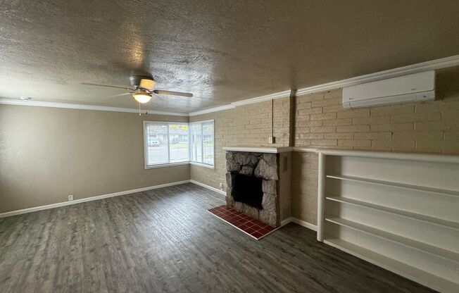 2 beds, 1 bath, $1,450