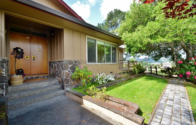 20 PORTOLA AVE