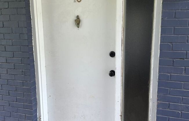 2 beds, 1 bath, 700 sqft, $1,750, Unit 222-14