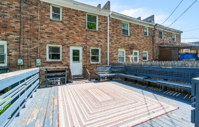196 MT HOPE DR