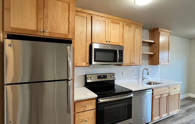1 bed, 1 bath, $1,695, Unit 26