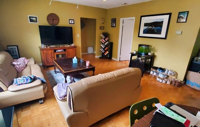 153 LAKESHORE RD