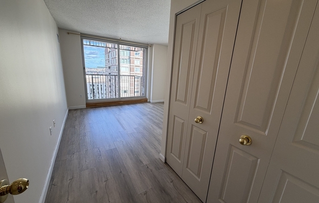 1 bed, 1 bath, 796 sqft, $3,300, Unit 2203