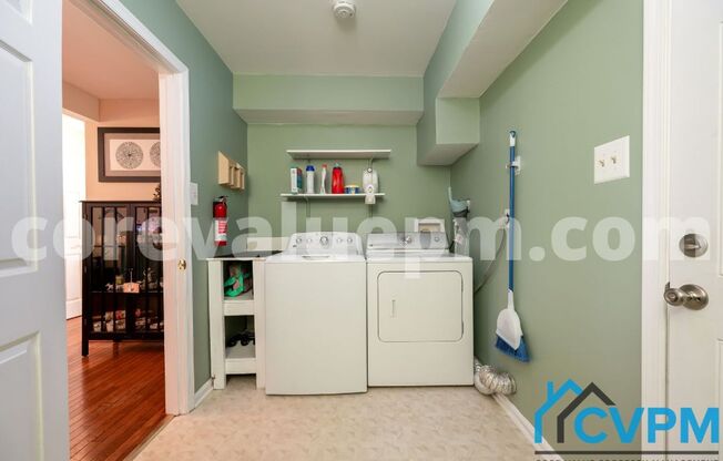 5 beds, 4.5 baths, $4,000