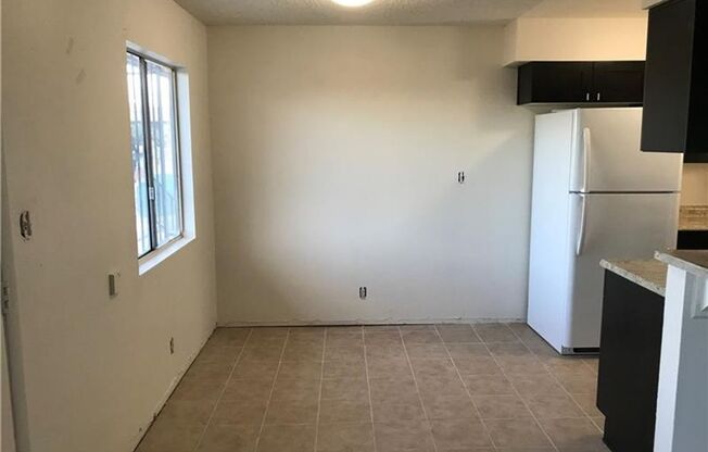 E Mesquite Ave. 1400&amp; 1404