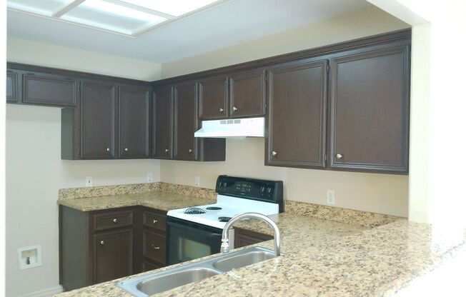 610 Kaipo - 2/Bed 2/Bath - $1675/month