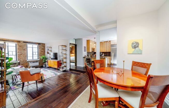255 W 23 ST 4 HWY