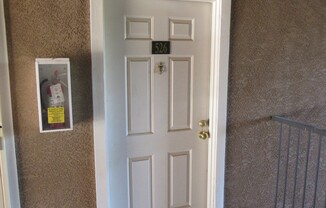 1 Bedroom Condo in Henderson!