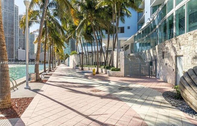 3 beds, 2 baths, 1,792 sqft, $7,500, Unit 335 S Biscayne # 2309