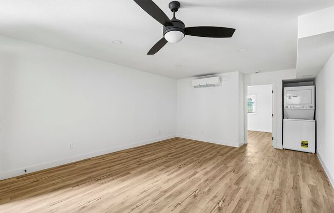 1 bed, 1 bath, 530 sqft, $2,345, Unit 27