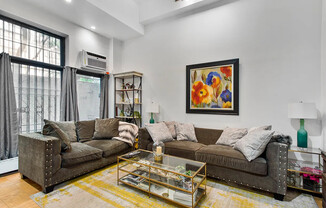 1 bed, 1 bath, 750 sqft, $4,400, Unit 1