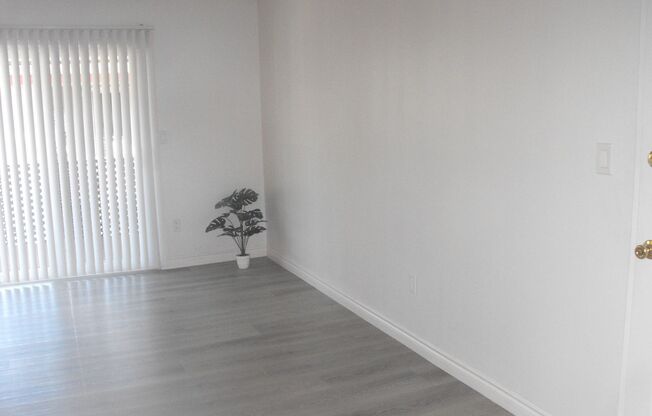 1 bed, 1 bath, 750 sqft, $2,117, Unit Unit 14H
