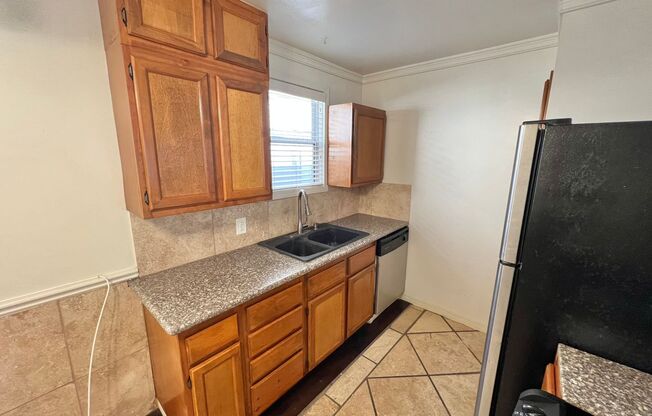 1 bed, 1 bath, 650 sqft, $2,150