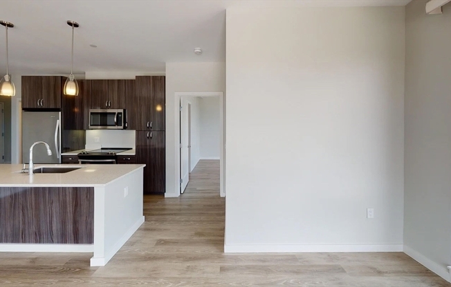 2 beds, 2 baths, 1,064 sqft, $3,450, Unit 2-10