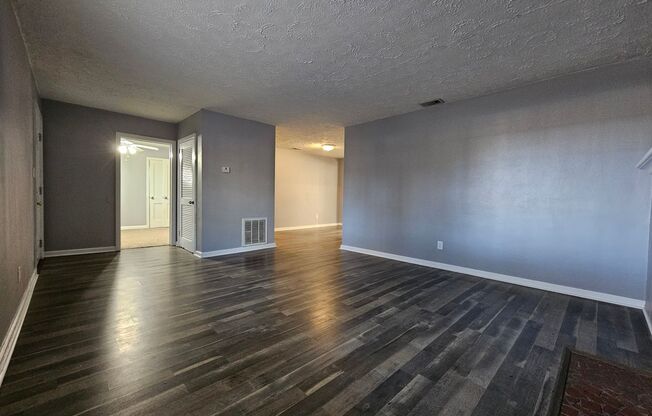 3 Bedroom, 2 bath w/ detached 1 bed/ 1 bath Mother in law suite.  A MUST SEE!!
