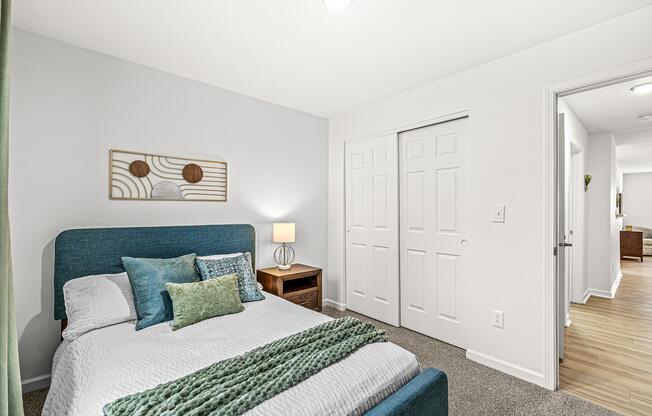 2 beds, 2 baths, 942 sqft, $1,349
