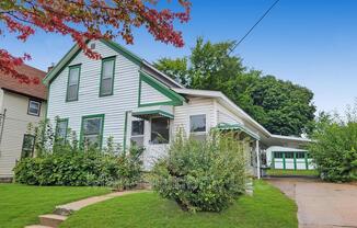 631 MARTIN LUTHER KING JUNIOR ST SE