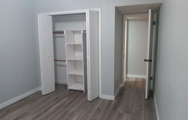 2 beds, 1.5 baths, $1,800, Unit 17