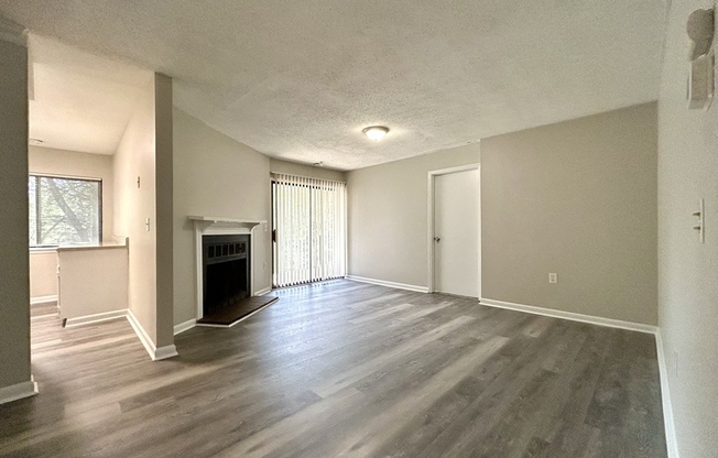 4806 SPG LK DR